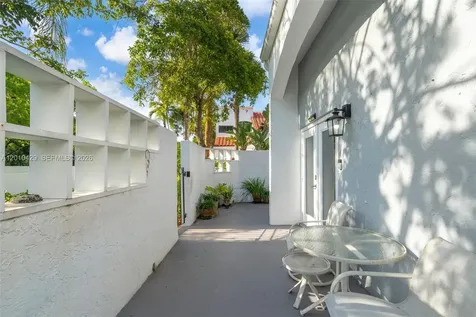 20904 Leeward Court Aventura FL 33180