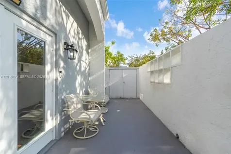 20904 Leeward Court Aventura FL 33180