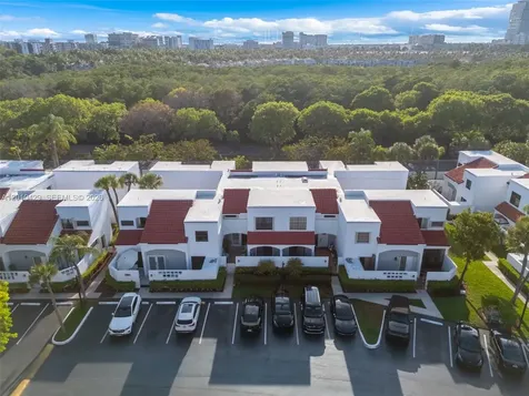 20904 Leeward Court Aventura FL 33180