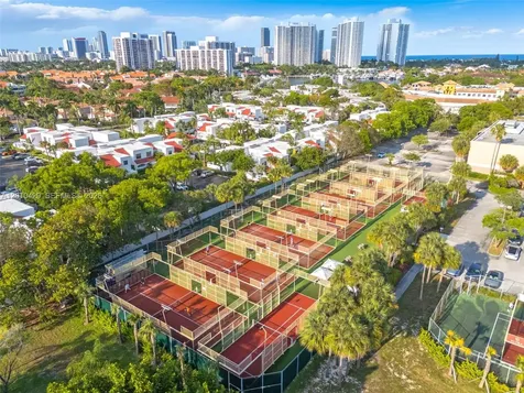 20904 Leeward Court Aventura FL 33180