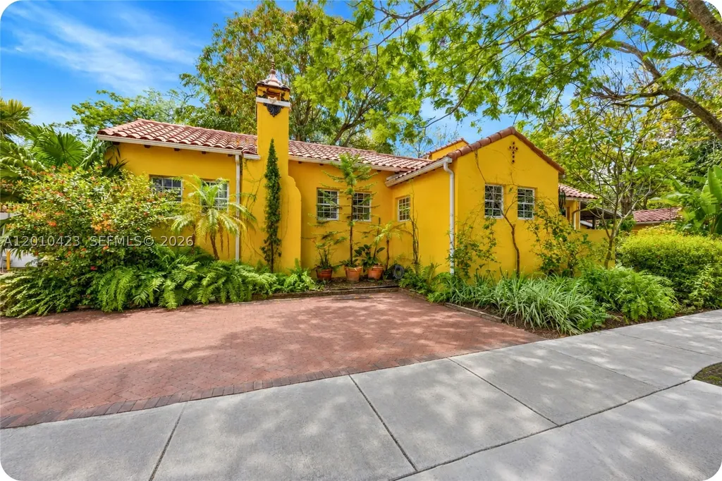 650 NE 76th Street Miami FL 33138