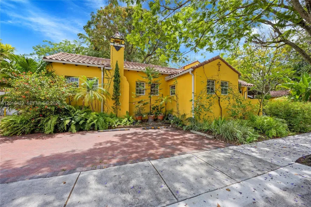 650 NE 76th Street Miami FL 33138