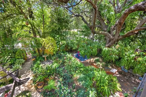 650 NE 76th Street Miami FL 33138