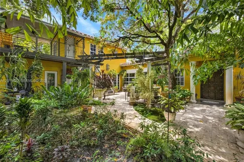 650 NE 76th Street Miami FL 33138