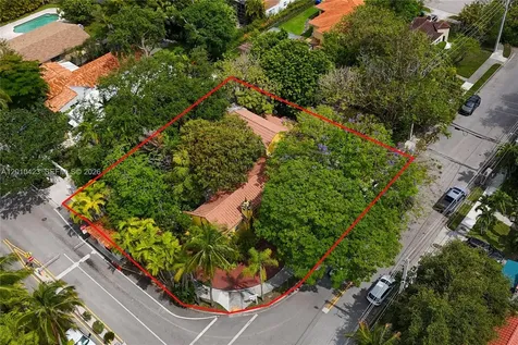 650 NE 76th Street Miami FL 33138