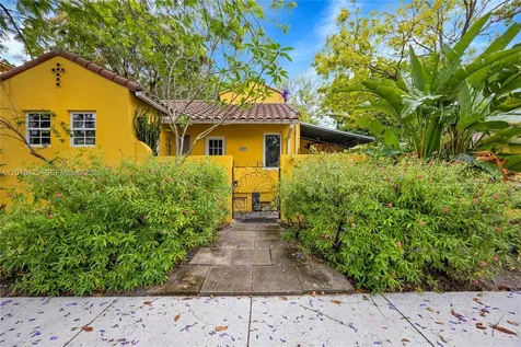 650 NE 76th Street Miami FL 33138
