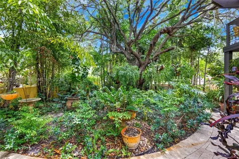 650 NE 76th Street Miami FL 33138