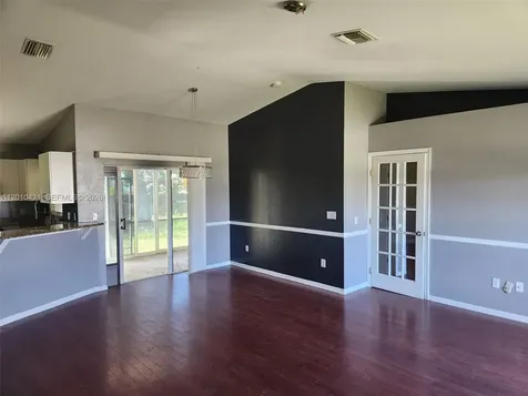 316 NE 7 Street Cape Coral FL 33909