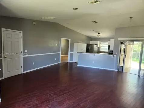 316 NE 7 Street Cape Coral FL 33909