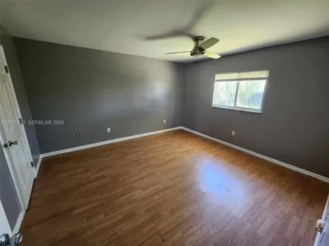 316 NE 7 Street Cape Coral FL 33909