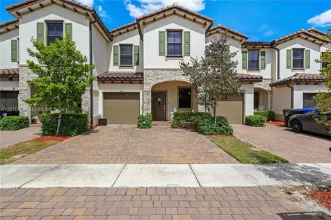 1434 SW 54th Avenue North Lauderdale FL 33068