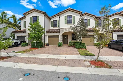 1434 SW 54th Avenue North Lauderdale FL 33068