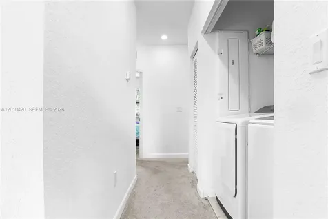 1434 SW 54th Avenue North Lauderdale FL 33068