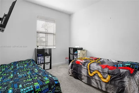 1434 SW 54th Avenue North Lauderdale FL 33068