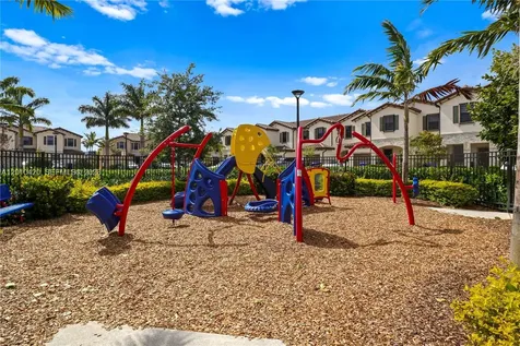 1434 SW 54th Avenue North Lauderdale FL 33068