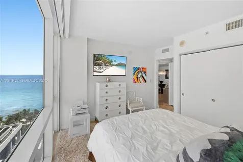 6801 Collins Miami Beach FL 33141