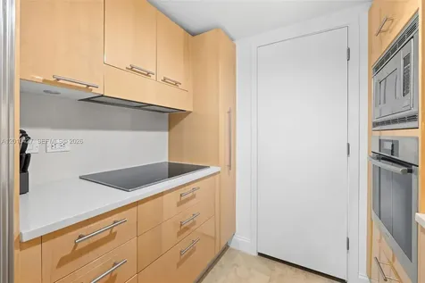 6801 Collins Miami Beach FL 33141
