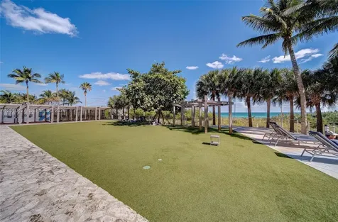 6801 Collins Miami Beach FL 33141