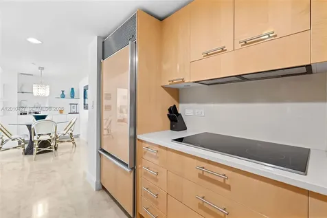 6801 Collins Miami Beach FL 33141