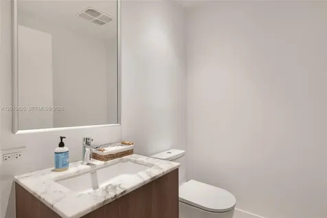 500 Alton Road Miami Beach FL 33139
