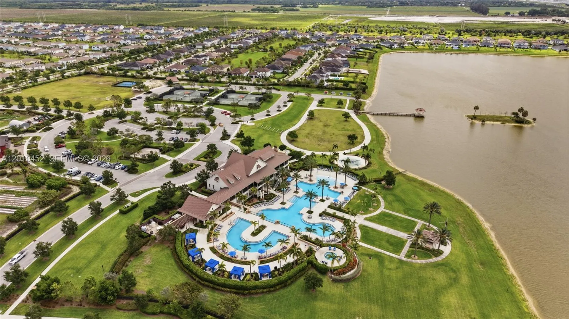 1902 Wandering Willow Way Loxahatchee FL 33470