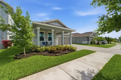1902 Wandering Willow Way Loxahatchee FL 33470