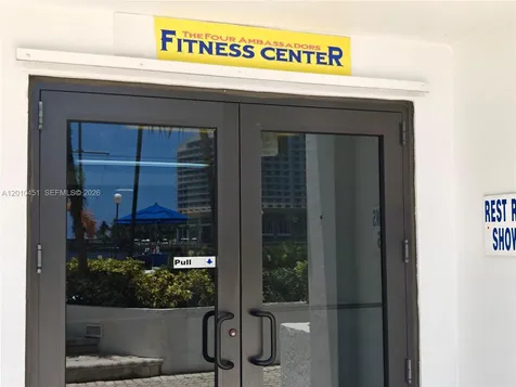 999 Brickell Bay Drive Miami FL 33131