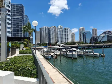 999 Brickell Bay Drive Miami FL 33131