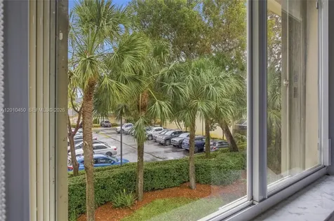 2132 Bahia Lane Weston FL 33327