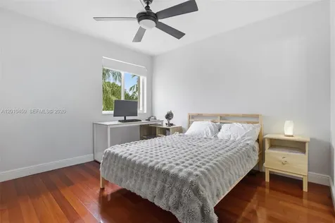 2132 Bahia Lane Weston FL 33327