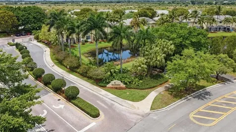 2132 Bahia Lane Weston FL 33327