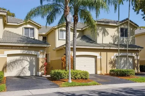 2132 Bahia Lane Weston FL 33327