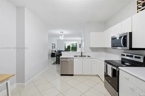 2132 Bahia Lane Weston FL 33327