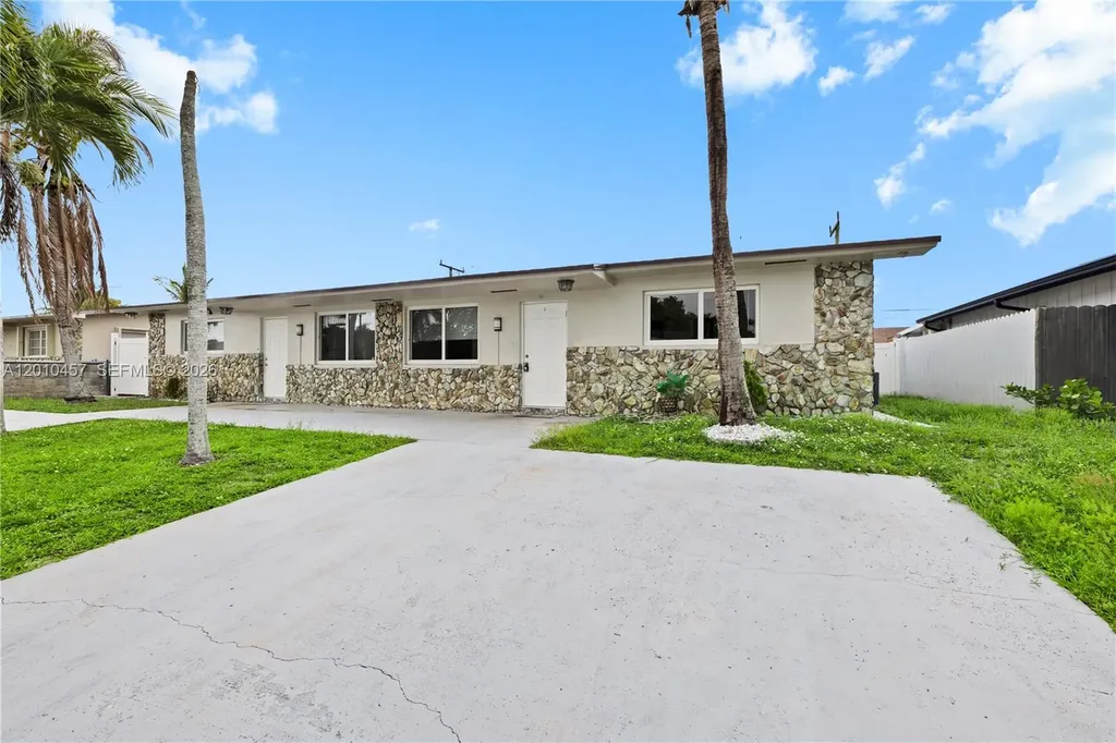 1800 SW 97th Avenue Miramar FL 33025