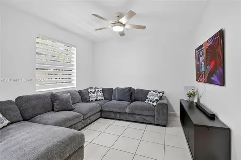 2691 NW 55th Way Lauderhill FL 33313