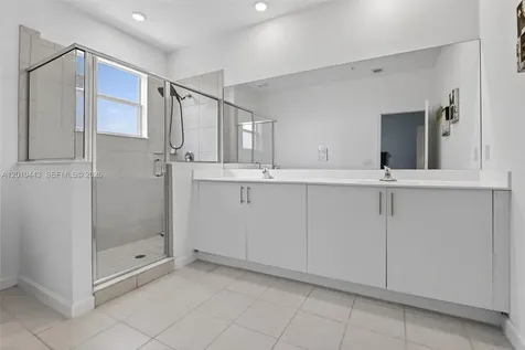 2691 NW 55th Way Lauderhill FL 33313