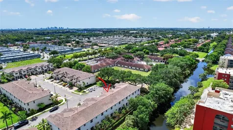 2691 NW 55th Way Lauderhill FL 33313