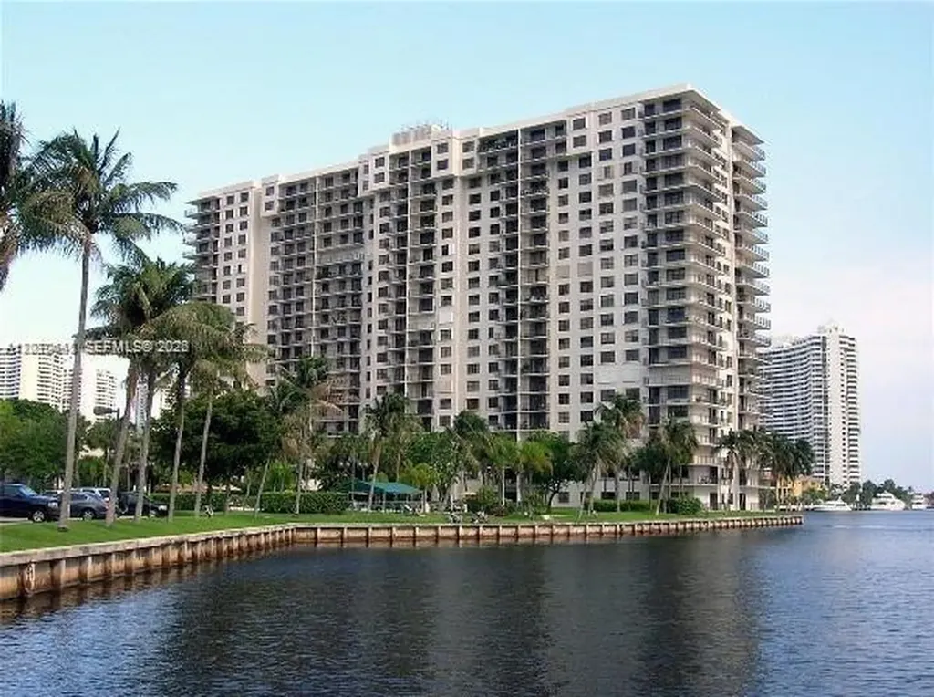 18151 NE 31st Court Aventura FL 33160