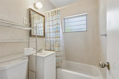 921 NE 159th Street North Miami Beach FL 33162