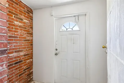 921 NE 159th Street North Miami Beach FL 33162