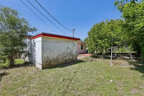 921 NE 159th Street North Miami Beach FL 33162