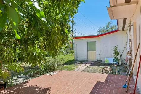 921 NE 159th Street North Miami Beach FL 33162