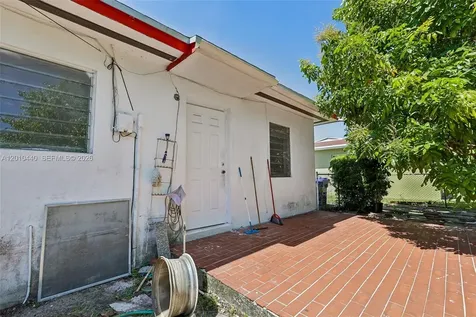 921 NE 159th Street North Miami Beach FL 33162