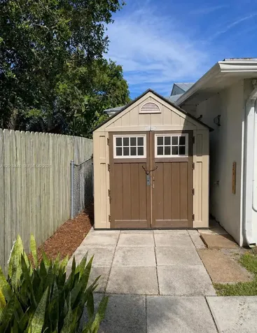 1601 N K Street Lake Worth FL 33460