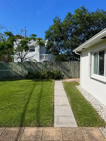 1601 N K Street Lake Worth FL 33460