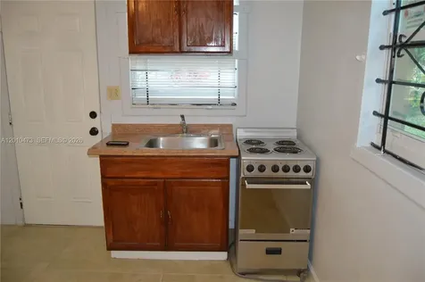 931 NW 179th Terrace Miami Gardens FL 33169
