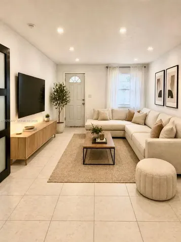 124 NW 89th Street El Portal FL 33150
