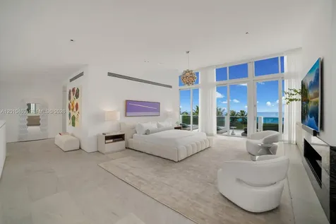 7815 Atlantic Way Miami Beach FL 33141
