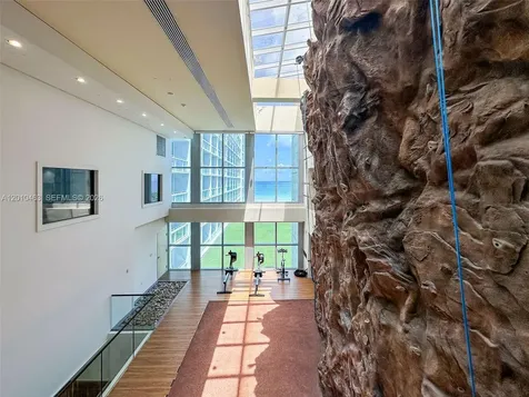 6799 Collins Avenue Miami Beach FL 33141