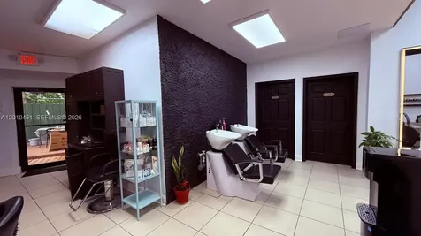 9610 Fontainebleau Boulevard Miami FL 33172